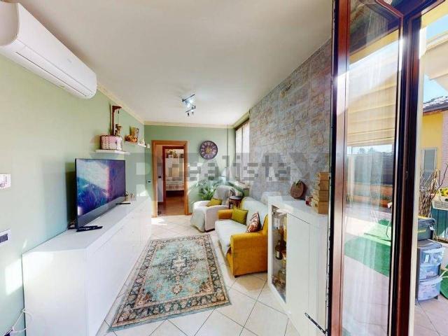 Villetta bifamiliare in vendita di 145 m² in Via Giotto, 29