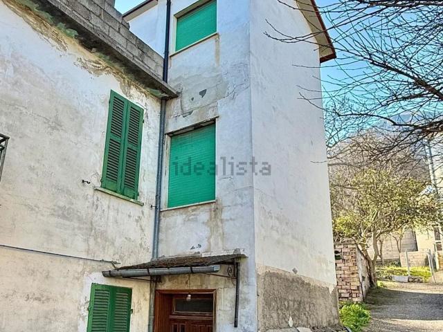 Villetta bifamiliare in vendita di 145 m² in Via Nazionale Frentana