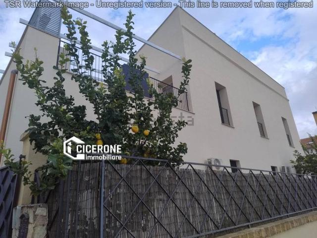 Villetta bifamiliare in vendita di 145 m² in Via Persefone