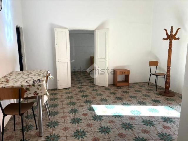 Villetta bifamiliare in vendita di 145 m² in Via Roma, 36
