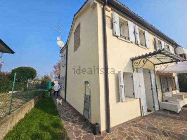 Villetta bifamiliare in vendita di 145 m² in Via San Daniele, 55