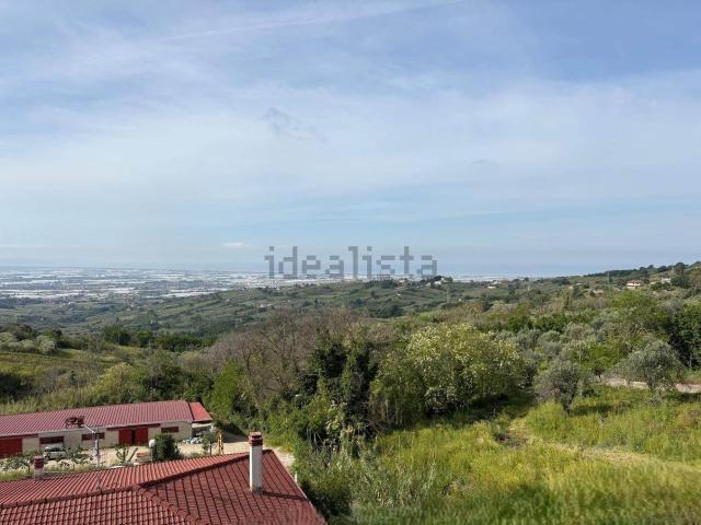 Villetta bifamiliare in vendita di 145 m² in Via Sorrentiello, 15