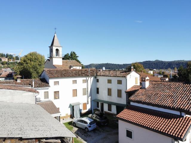 Villetta bifamiliare in vendita di 145 m²