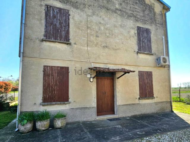 Villetta bifamiliare in vendita di 146 m² in Strada Provinciale 63 R, 84