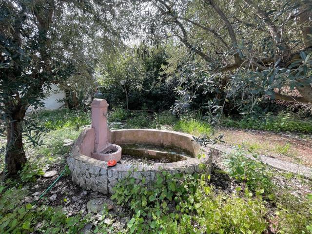 Villetta bifamiliare in vendita di 148 m² in Via Divino Amore, 22