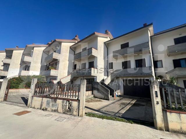 Villetta bifamiliare in vendita di 150 m² in Corso Risorgimento, 35