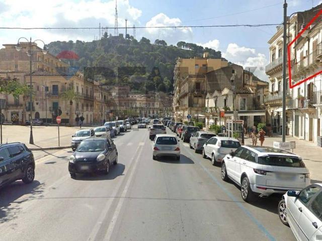 Villetta bifamiliare in vendita di 150 m² in Corso Umberto I, 31