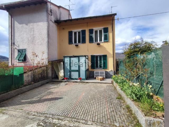 Villetta bifamiliare in vendita di 150 m² in Località Colletta, 10