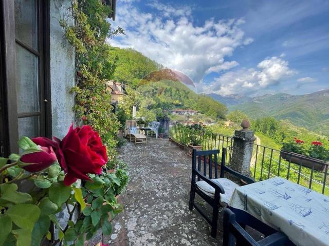 Villetta bifamiliare in vendita di 150 m² in Strada Comunale Calavorno Vitiana