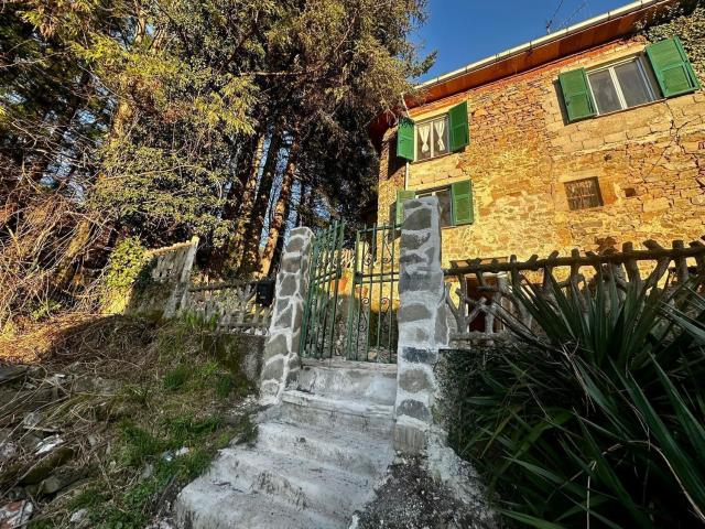 Villetta bifamiliare in vendita di 150 m² in Strada Provinciale, 14