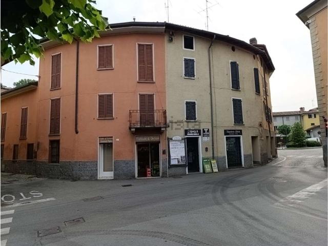 Villetta bifamiliare in vendita di 150 m² in Vicolo Minonzio, 4
