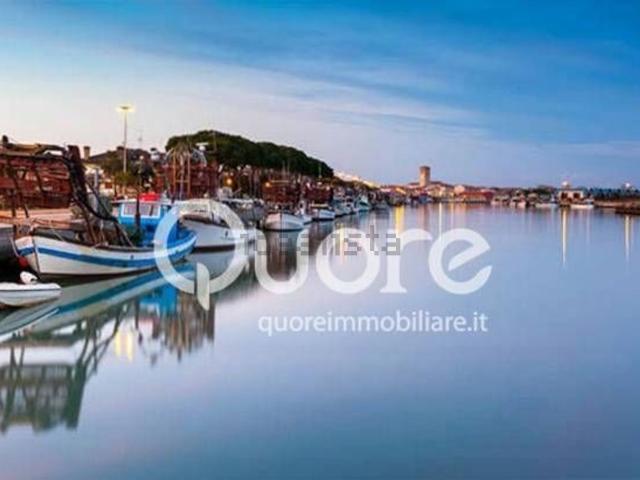 Villetta bifamiliare in vendita di 150 m² in Via Udine