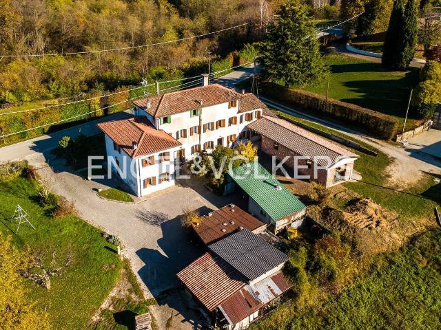 Villetta bifamiliare in vendita di 150 m² in Via Dei Frati