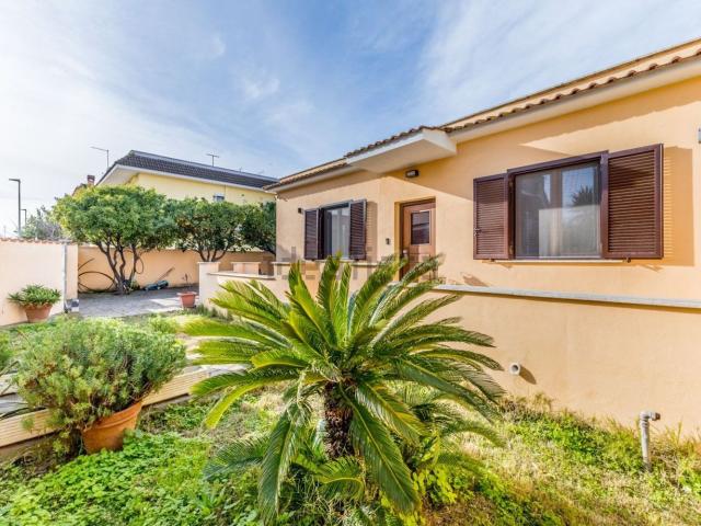 Villetta bifamiliare in vendita di 150 m² in Via delle Tartarughe, 11
