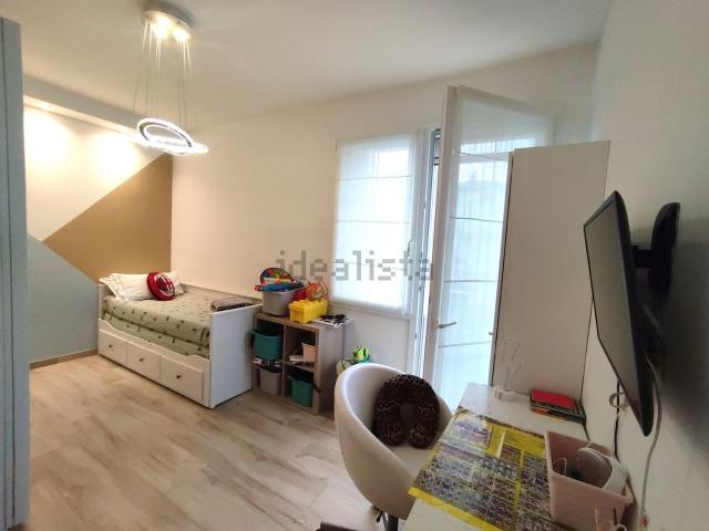 Villetta bifamiliare in vendita di 150 m² in Via Federico Confalonieri, 9