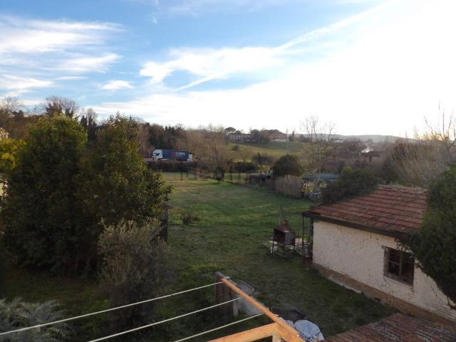 Villetta bifamiliare in vendita di 150 m² in Via Libero Morelli