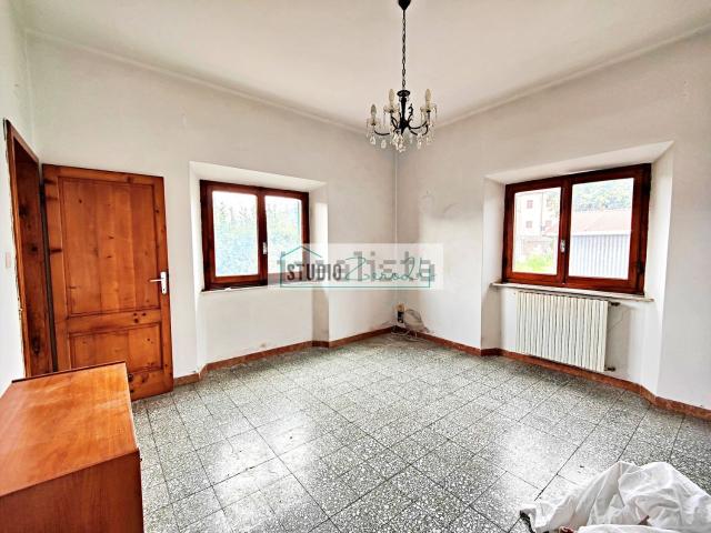 Villetta bifamiliare in vendita di 150 m² in Via Madonnina dei Pagliai