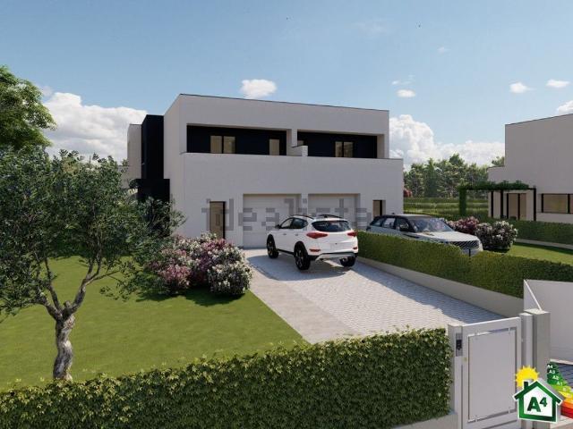 Villetta bifamiliare in vendita di 150 m² in Via Monte Rua