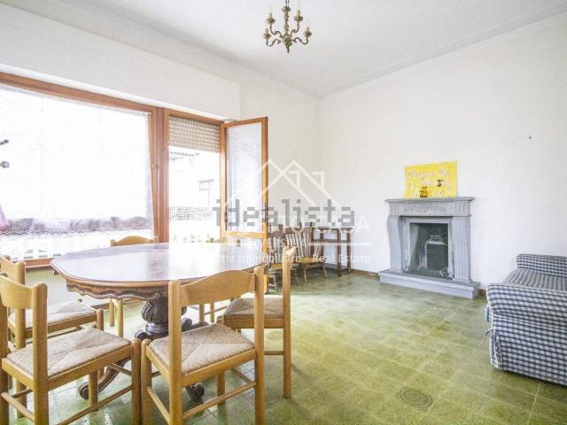 Villetta bifamiliare in vendita di 150 m² in Via Odoardo Arrighi