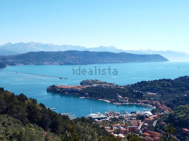 Villetta bifamiliare in vendita di 150 m² in Via Pezzino Alto