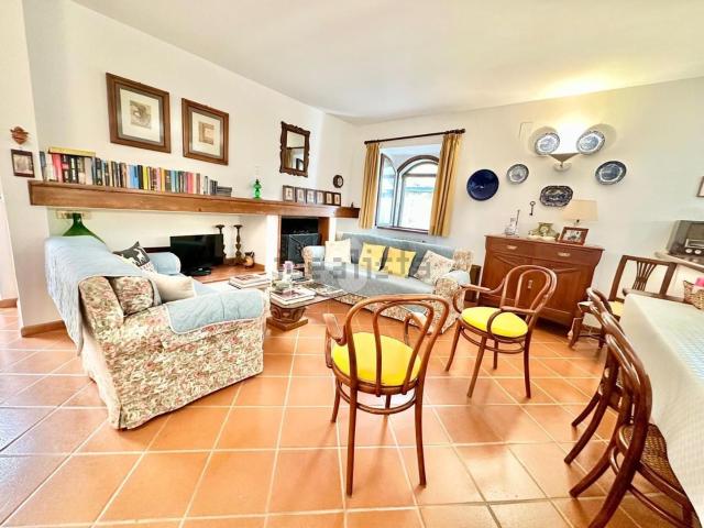 Villetta bifamiliare in vendita di 150 m² in Via Santa Caterina, 20