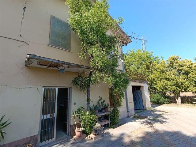 Villetta bifamiliare in vendita di 150 m²