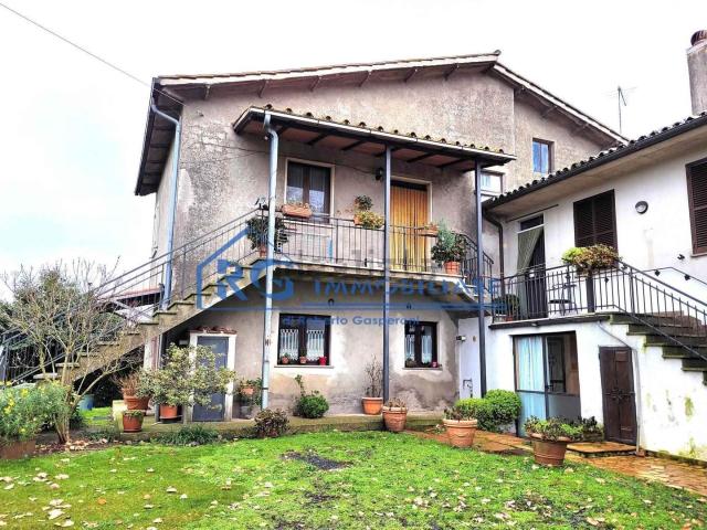 Villetta bifamiliare in vendita di 150 m²