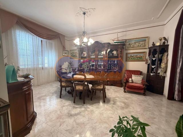 Villetta bifamiliare in vendita di 150 m²