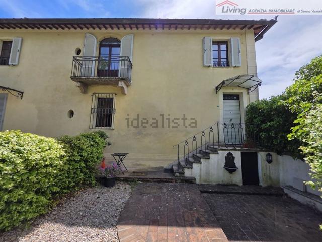 Villetta bifamiliare in vendita di 150 m²