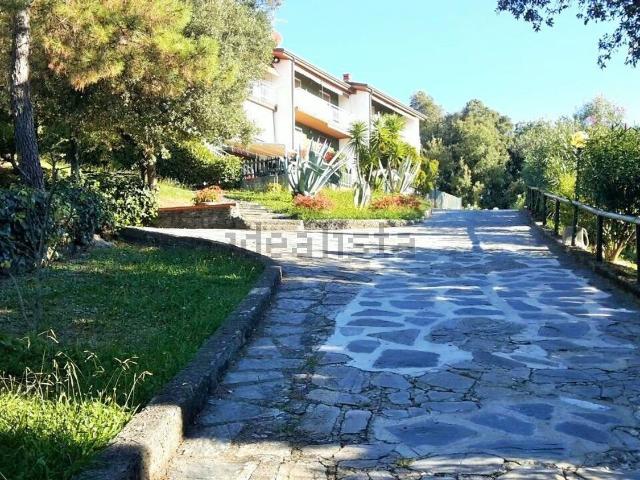 Villetta bifamiliare in vendita di 150 m²