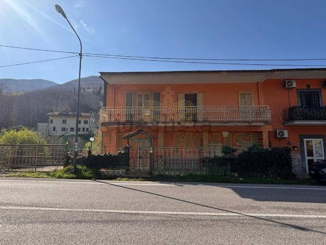 Villetta bifamiliare in vendita di 150 m²