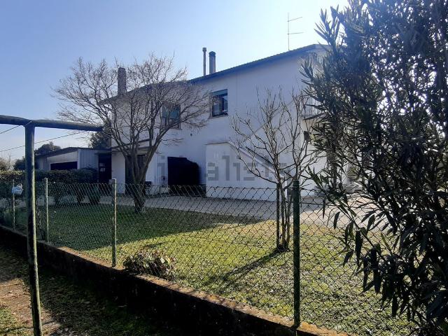 Villetta bifamiliare in vendita di 150 m²