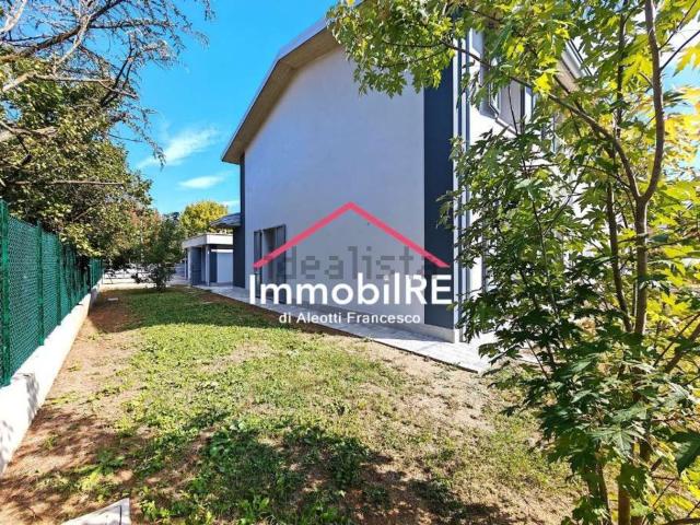 Villetta bifamiliare in vendita di 150 m²