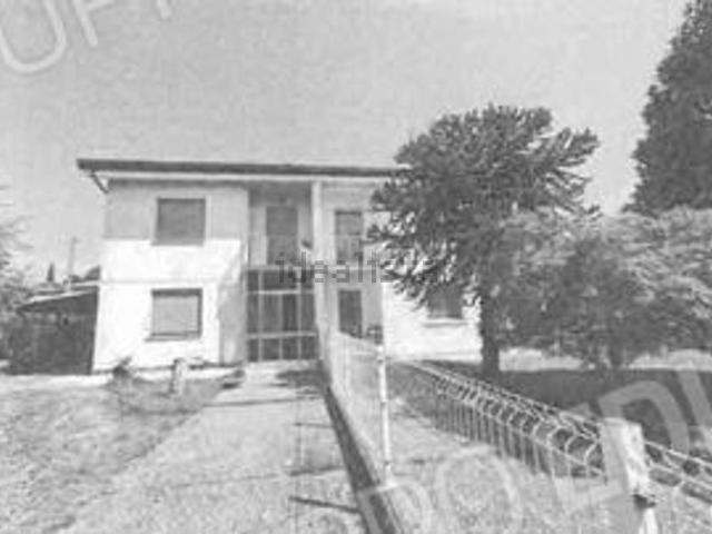 Villetta bifamiliare in vendita di 151 m² in Via Caltana, 116