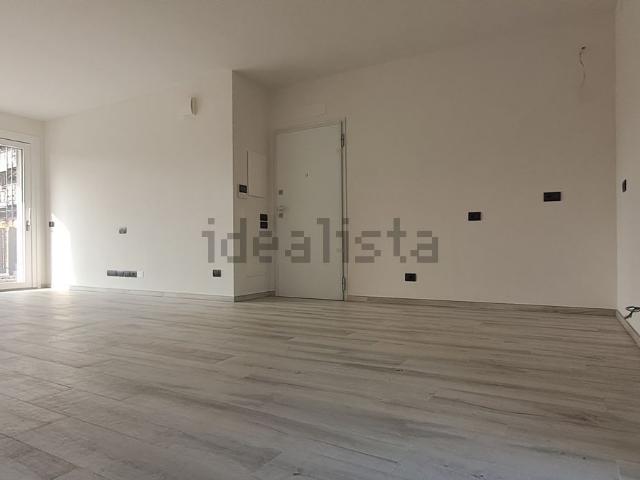Villetta bifamiliare in vendita di 151 m² in Via Ghiaradino, 1