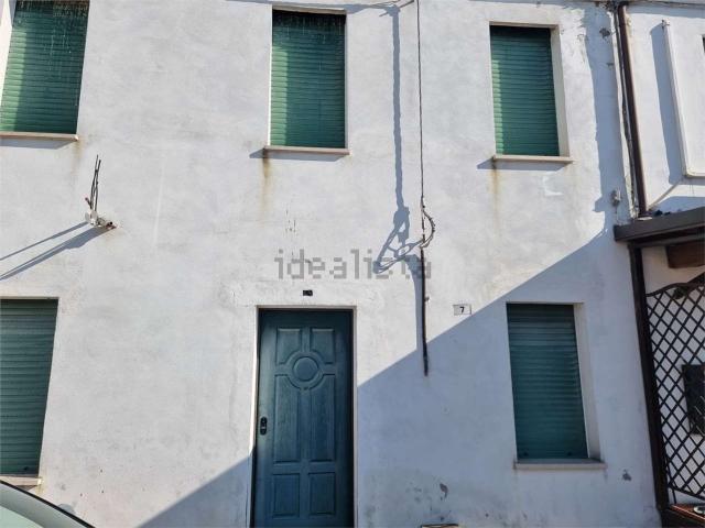 Villetta bifamiliare in vendita di 151 m²
