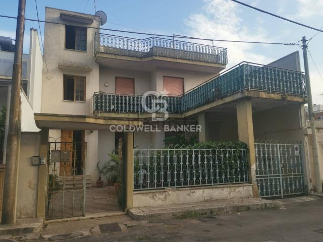 Villetta bifamiliare in vendita di 152 m² in Via Nachi, 54