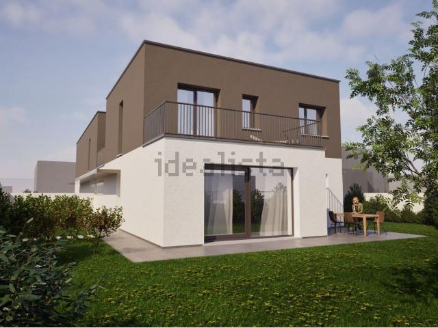 Villetta bifamiliare in vendita di 152 m² in Via Piave, 63