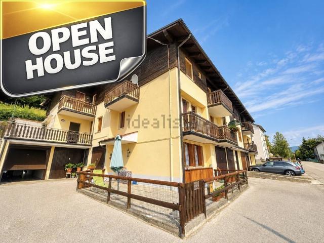 Villetta bifamiliare in vendita di 157 m² in Viale dei Finanzieri, 43