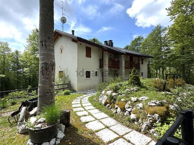 Villetta bifamiliare in vendita di 154 m²