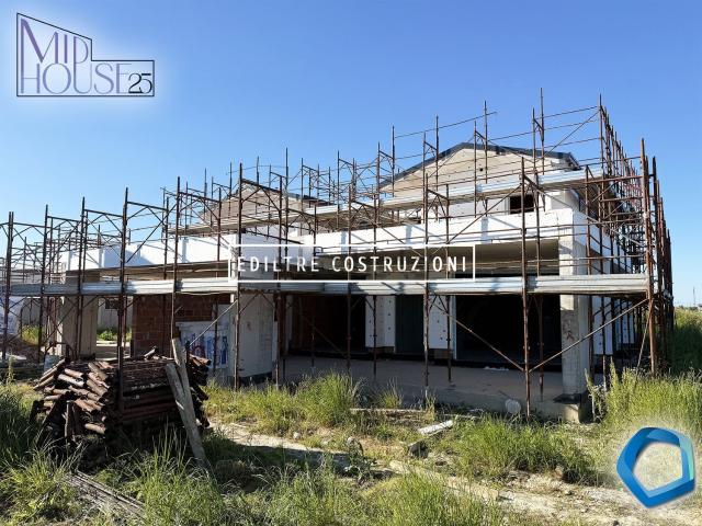 Villetta bifamiliare in vendita di 155 m² in Via della Pace
