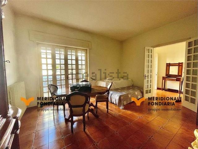 Villetta bifamiliare in vendita di 155 m² in Via Goffredo Mameli, 127