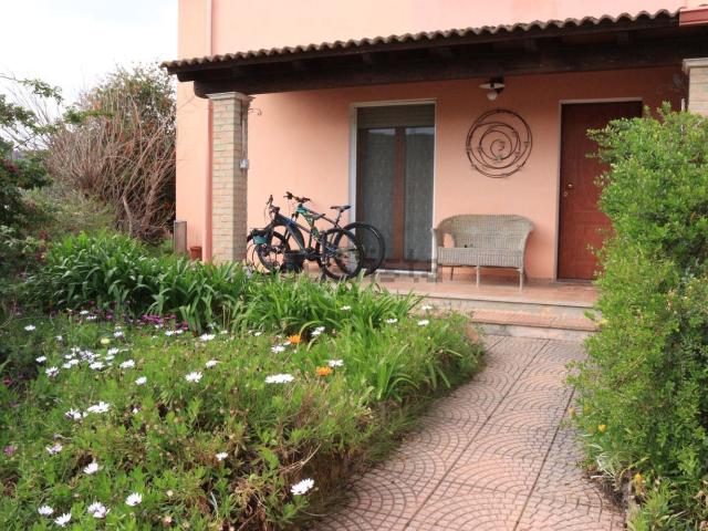 Villetta bifamiliare in vendita di 155 m² in Via P. Togliatti, 36