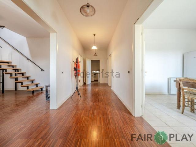 Villetta bifamiliare in vendita di 155 m² in Via Sauro Babini, 85
