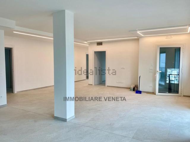 Villetta bifamiliare in vendita di 155 m²