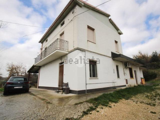 Villetta bifamiliare in vendita di 156 m²
