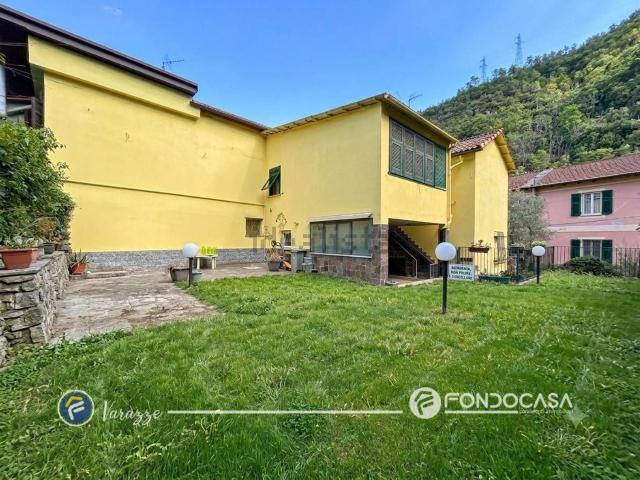 Villetta bifamiliare in vendita di 156 m²