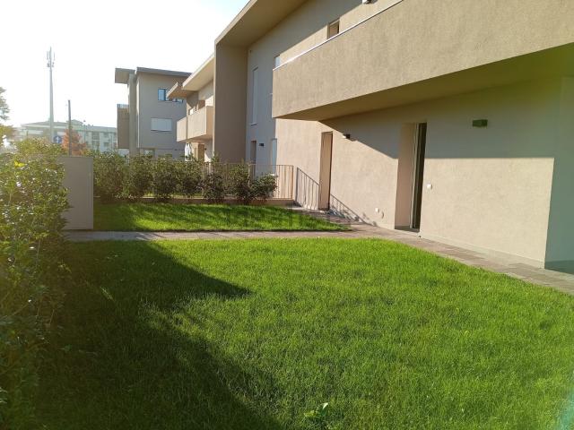 Villetta bifamiliare in vendita di 159 m² in Via Monte Pertica