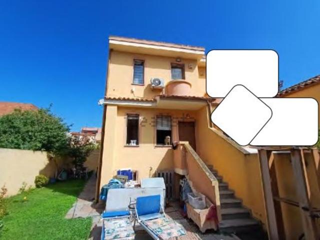 Villetta bifamiliare in vendita di 159 m² in Via Palestro, 32