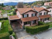 Villetta bifamiliare in vendita di 163 m² in Via della Cappella